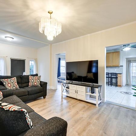 Charming Long Island Home With Fenced Yard! Фрийпорт Екстериор снимка